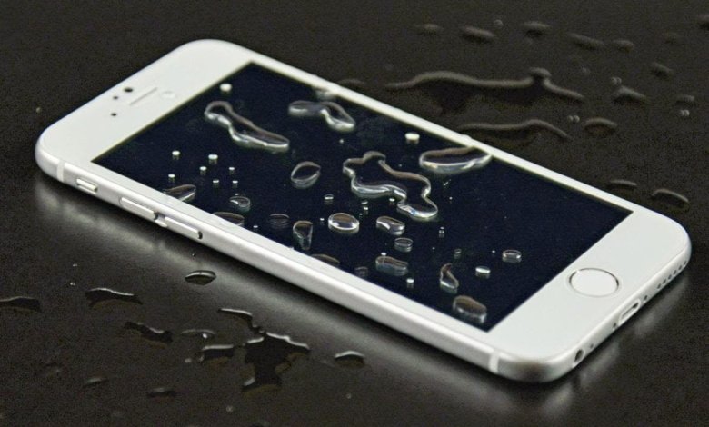 Water-Damage-Phone-repair_cityphones